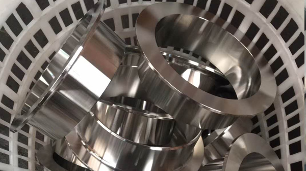 不銹鋼管件如何保養(yǎng)？